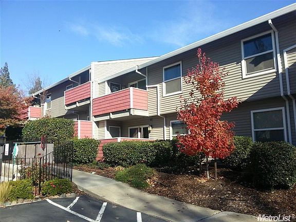 3rd image of 7121 Stella Ln Unit 23