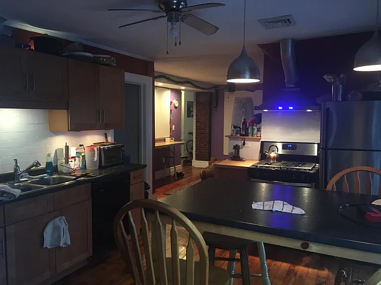 80 Englewood Ave #2 — Photo 5