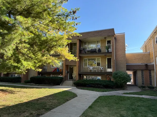 6419 S Oak Park Ave #E-25, Chicago, IL 60638