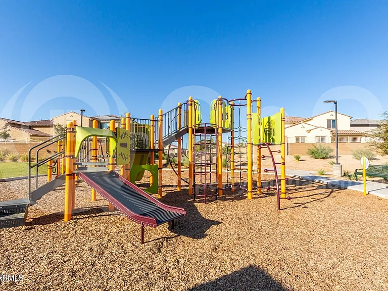 18622 W Vogel Ave — Photo 20