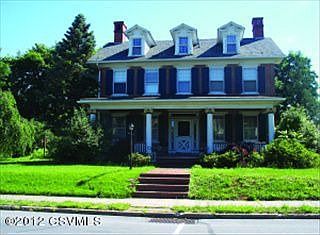 2nd image of 1006 Main St