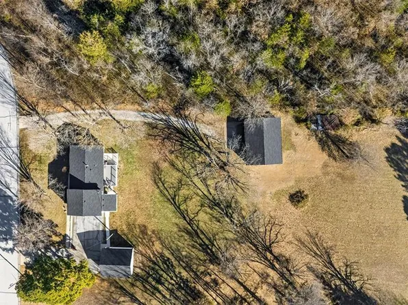 714 Sunset Ln, O'Fallon, MO 63366