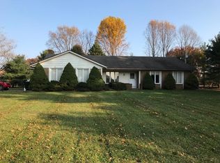 5660 Harlem Rd, New Albany, OH 43054