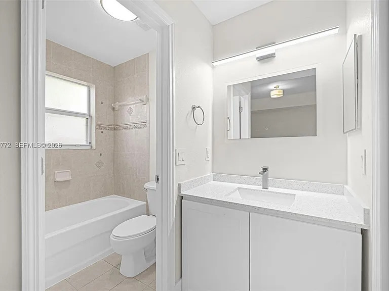 1681 SE 30th St #1681 — Photo 33