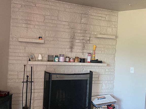 5th image of 2517 Thorndyke Ave W #3
