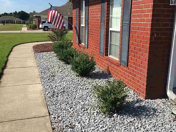 2nd image of 5344 Mountain Laurel Ln
