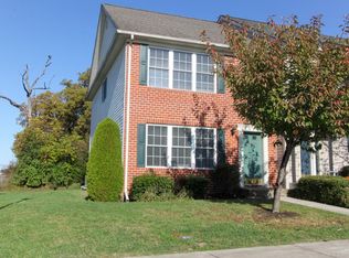 9 Mabel Ln, Martinsburg, WV 25404