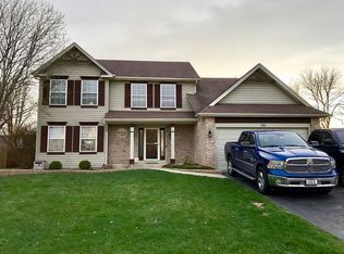 741 Churchill Ln, Oswego, IL 60543