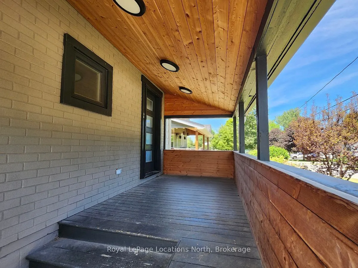 3 bed, $3,000 — Photo 3