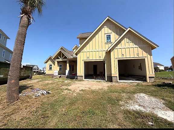 3rd image of 8015 East Bay Ct.