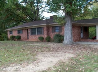 309 Plainwood Dr, Charlotte, NC 28216