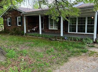 906 Sulphur Creek Rd, Big Sandy, TN 38221
