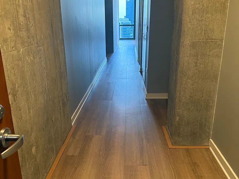 235 W Van Buren St #1806 — Photo 16