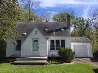 23 River Meadow Dr, Rochester, NY 14623