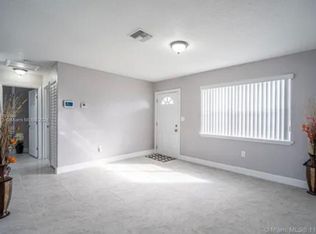 3271 NW 208th St, Miami Gardens, FL 33056