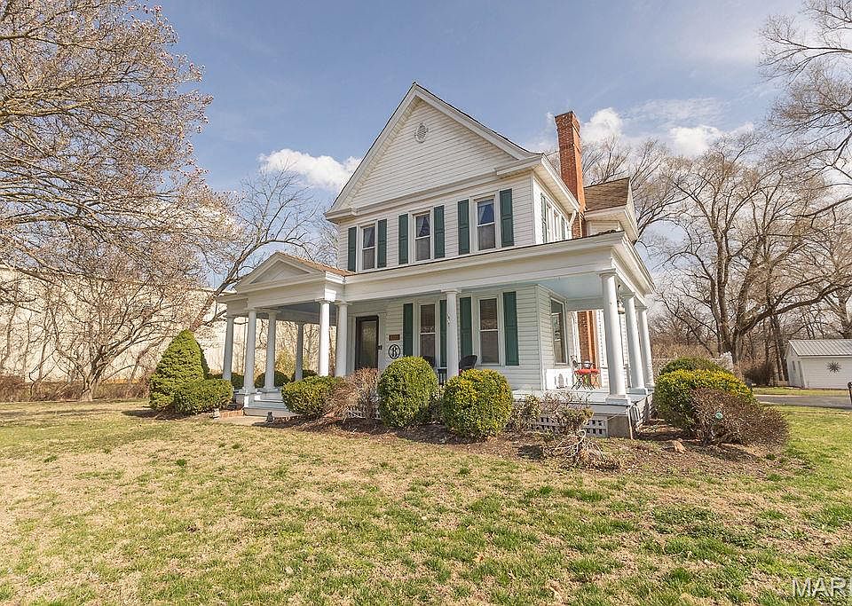 1st image of 3210 Georgia St