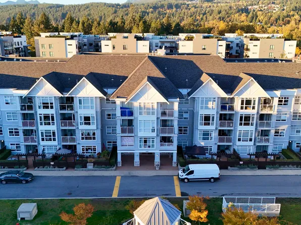3142 Saint Johns St #213, Pt Moody, BC V3H 5E5