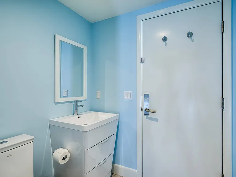 4 Bayberry Ln — Photo 32