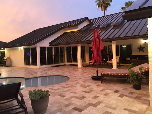 3rd image of 16325 SW 88th Ct