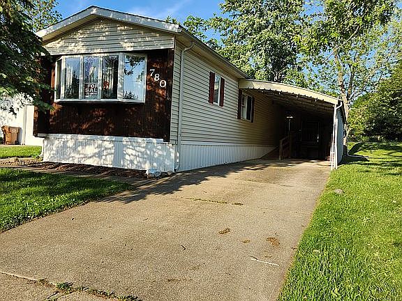 2nd image of 780 Lavista Rd N