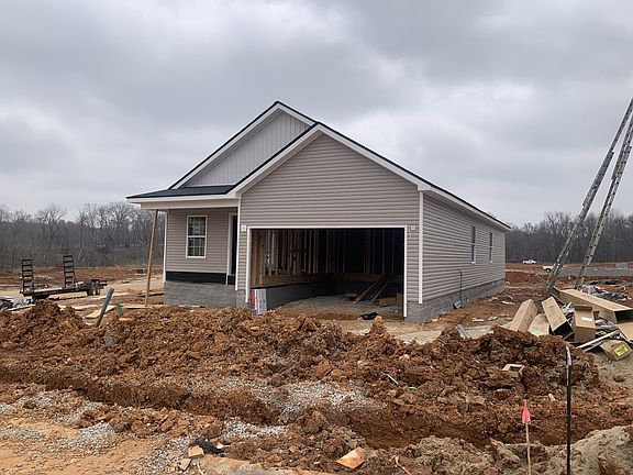 2nd image of 199 Chalet Cir