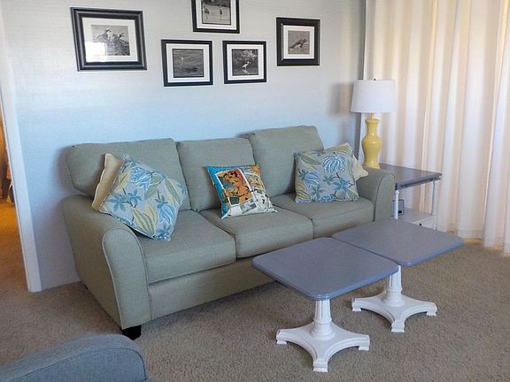 3rd image of 995 Laguna Dr APT 601