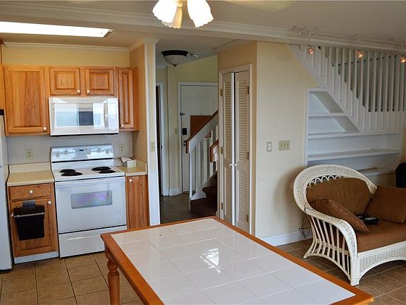 5th image of 1175 N Beachview Dr #387
