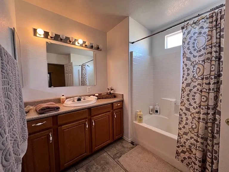 335 Riverwood Ln — Photo 26