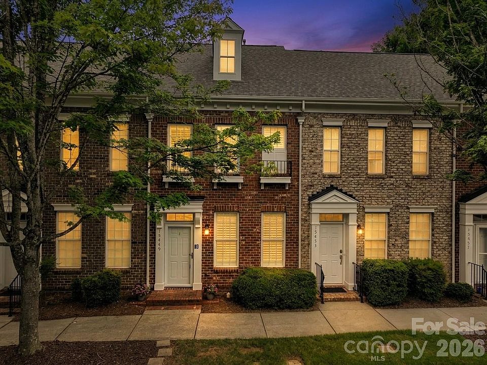 1st image of 15449 Goodwood St