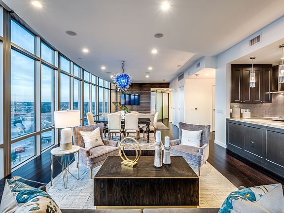 4th image of 4242 Broadway St #704-705