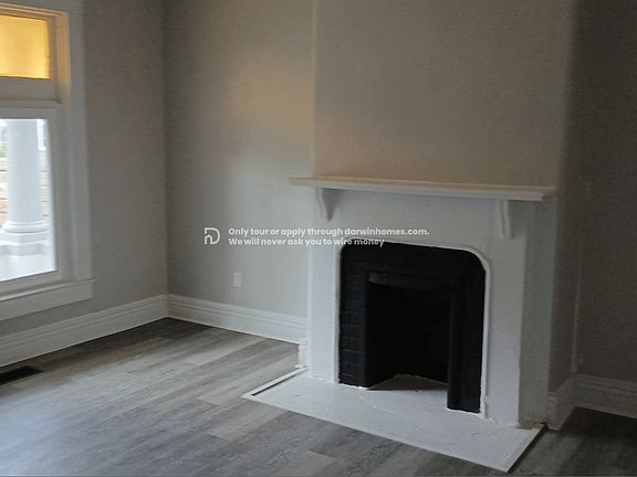 4th image of 523 Camp St