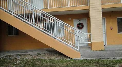 1st image of 6205 SW Kendale Lakes Cir APT 186