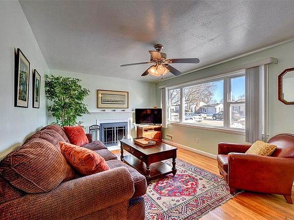 4th image of 60 Weeden Ave
