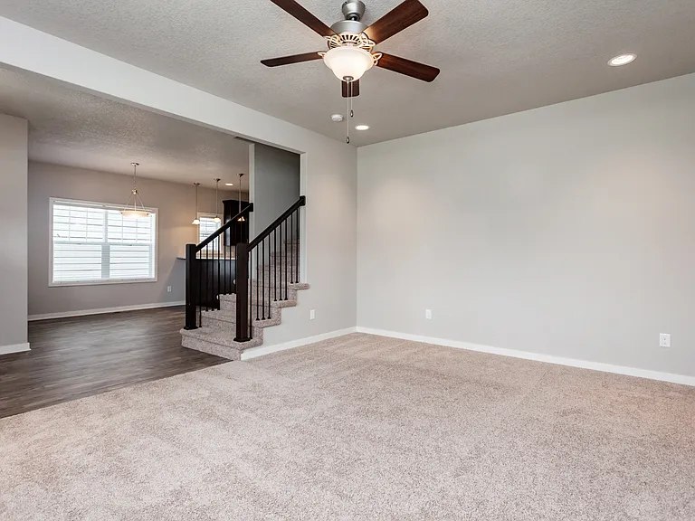 2071 SW Cascade Falls Dr — Photo 6