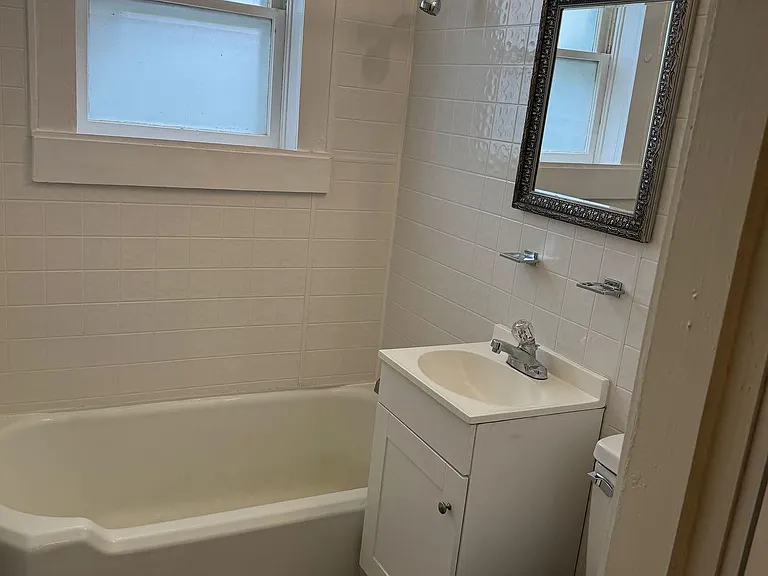 612 E Church St #1 — Photo 6