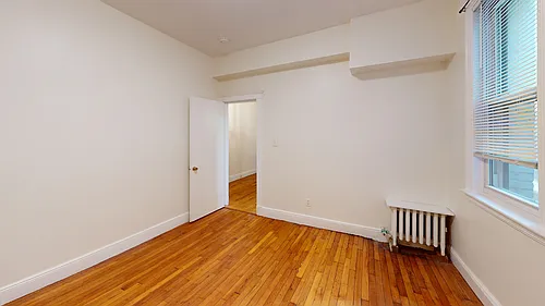 28 Sidlaw Rd #2 Photo 1