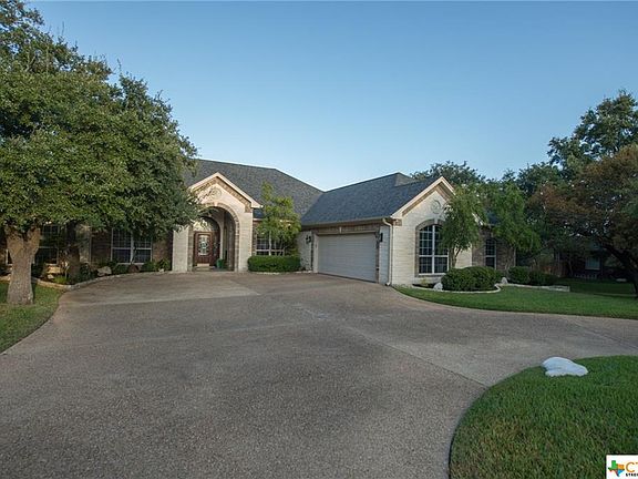3rd image of 9902 Arroyo Dr