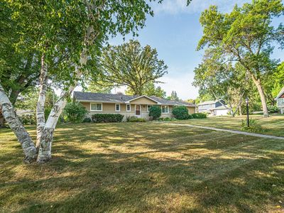 15113 Williston Ln, Minnetonka, MN, 55345