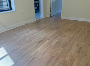 24-53 43rd St #20, Astoria, NY 11103