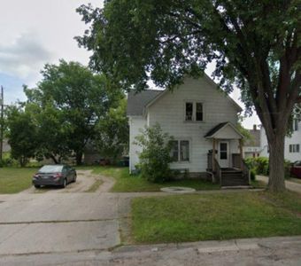 110 North CLAY STREET, Green Bay, WI, 54301