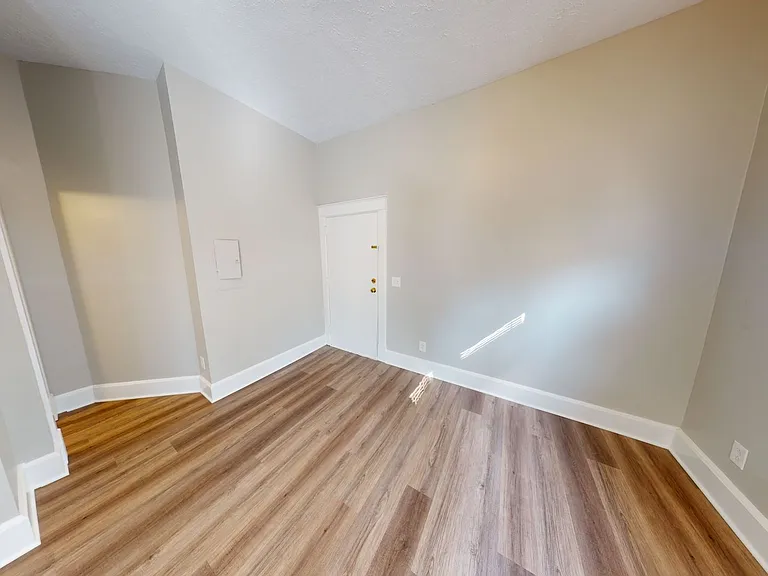 2108 Acklen Ave — Photo 12