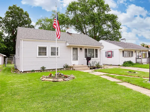 437 Keller Ave, Waukegan, IL 60085