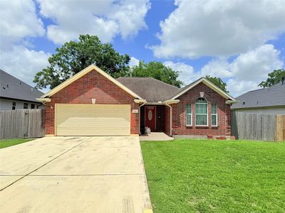 204 S 5th St, La Porte, TX, 77571