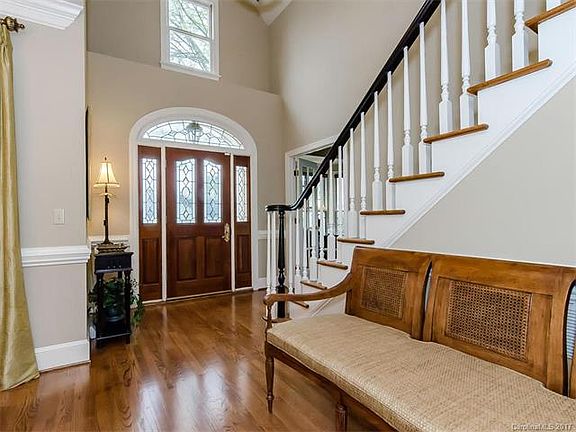 2nd image of 7712 Treyford Ln