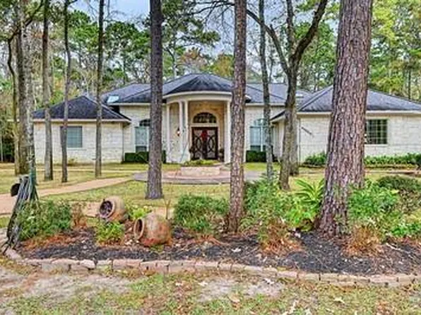9526 Deer Path Ln, Magnolia, TX 77354