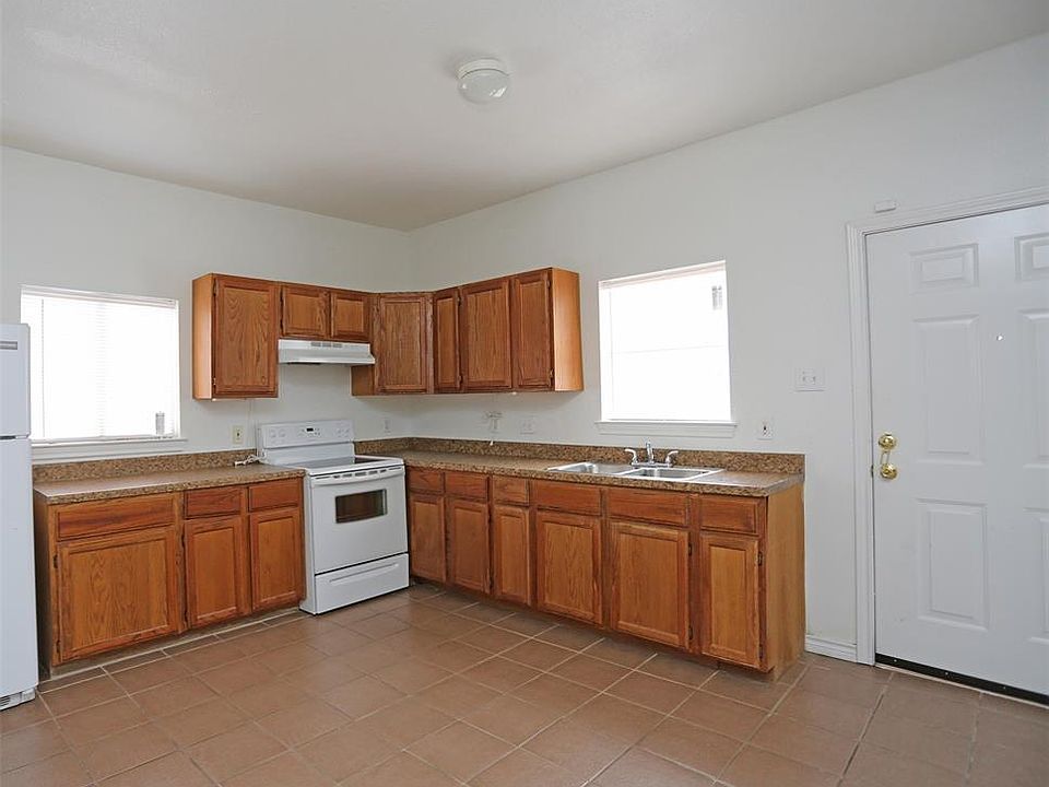 1st image of 2629 Palm St #A