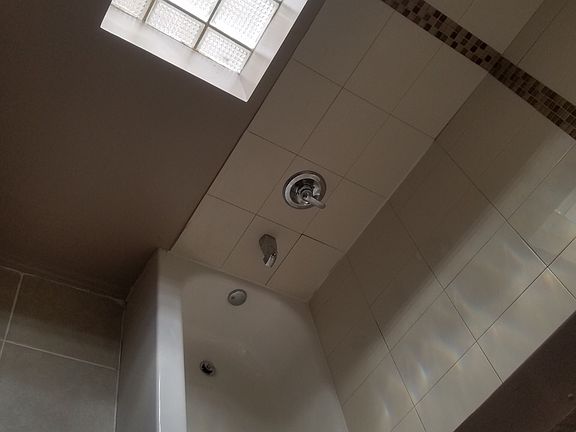 3rd image of 4325 W Wilcox St #2