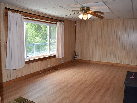3rd image of 1506 County Road 31