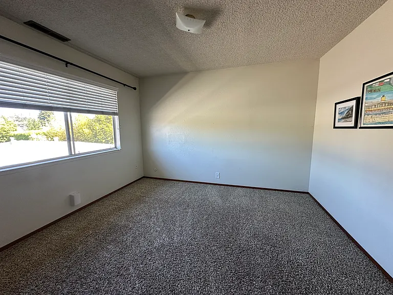 1506 Broadway #C — Photo 9