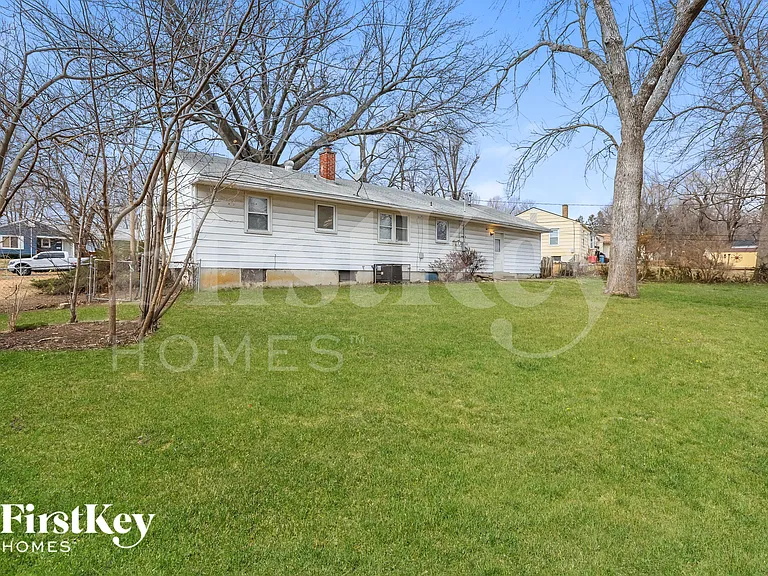 5915 Harvard Ave — Photo 17